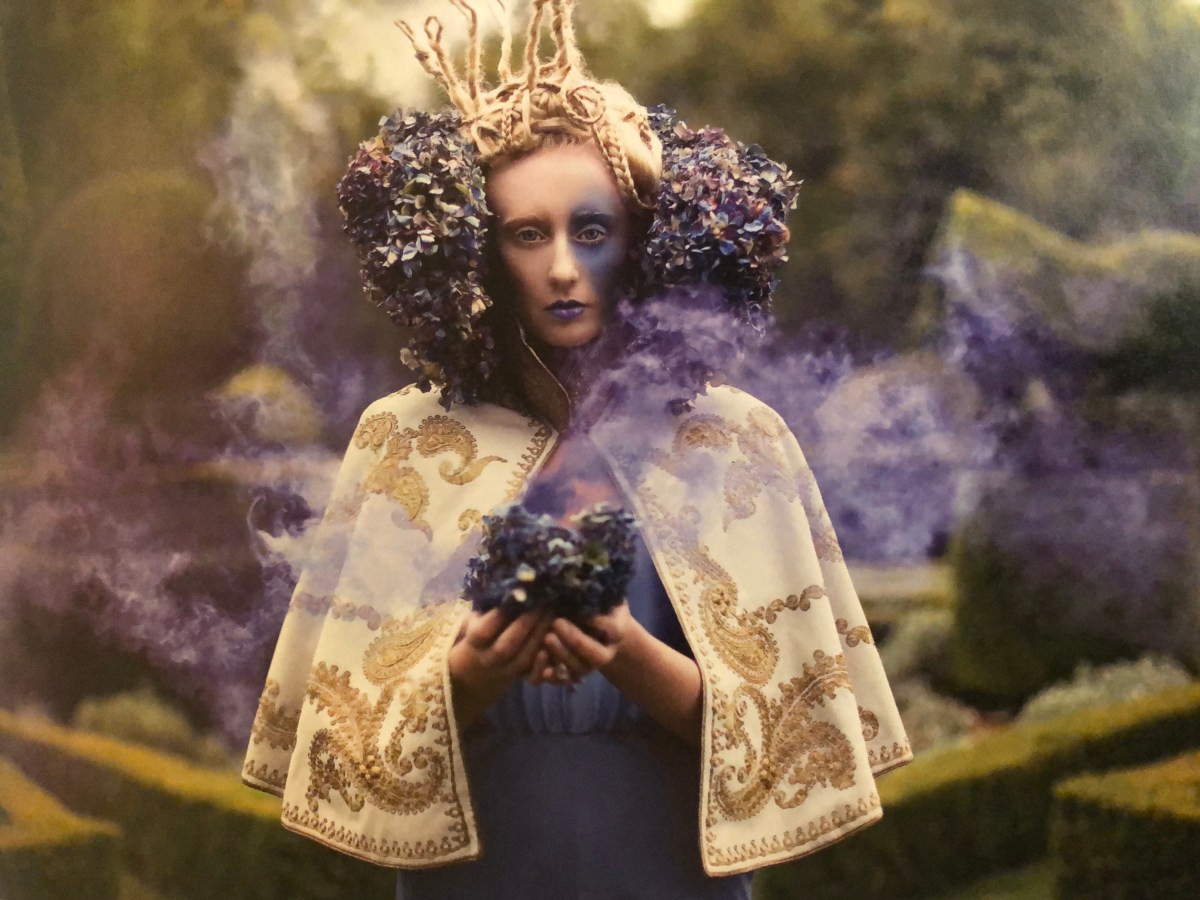 Maggio – La Regina di&nbsp;Fiori